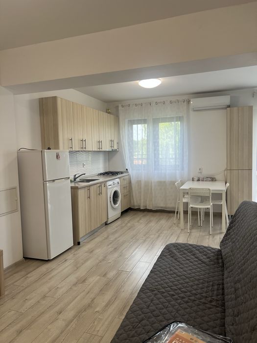 Piata giulesti apartament 2 camere