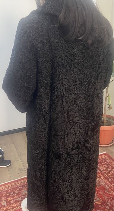 Каракуль шуба…………….