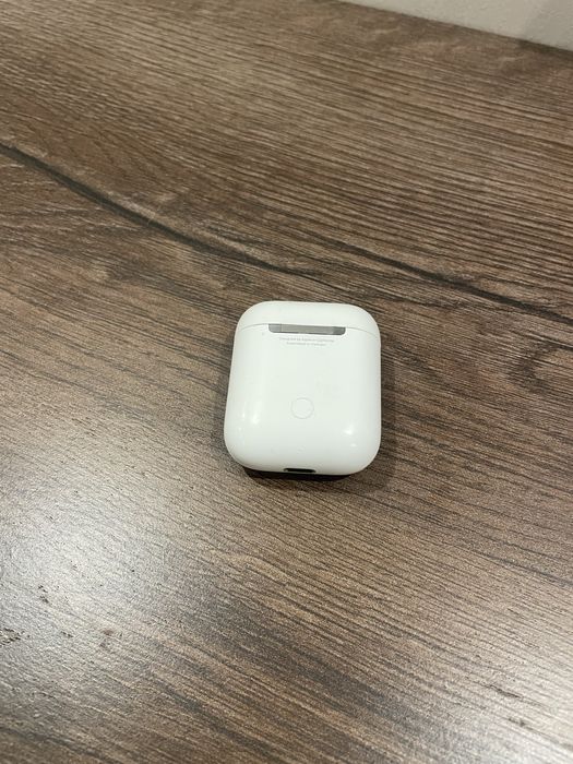 Слушалки Apple airpods 2