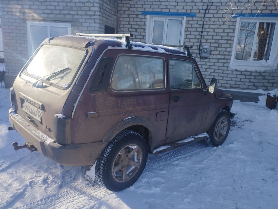 Продам ниву ваз2121