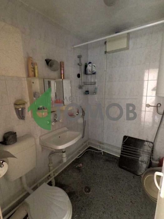 Продава се Двустаен апартамент в Шумен, Боян Българанов 1 - 64 кв.м за 1036 €/кв.м - Снимка #4