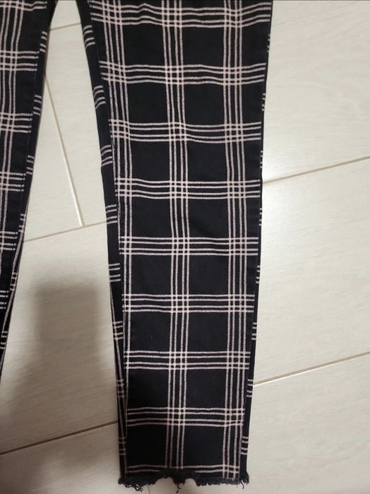 Pantaloni H&M Divided