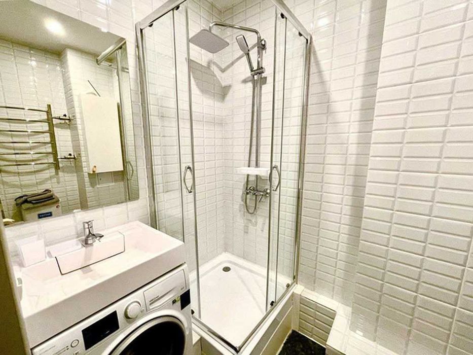 Яркая студия в центре столицы