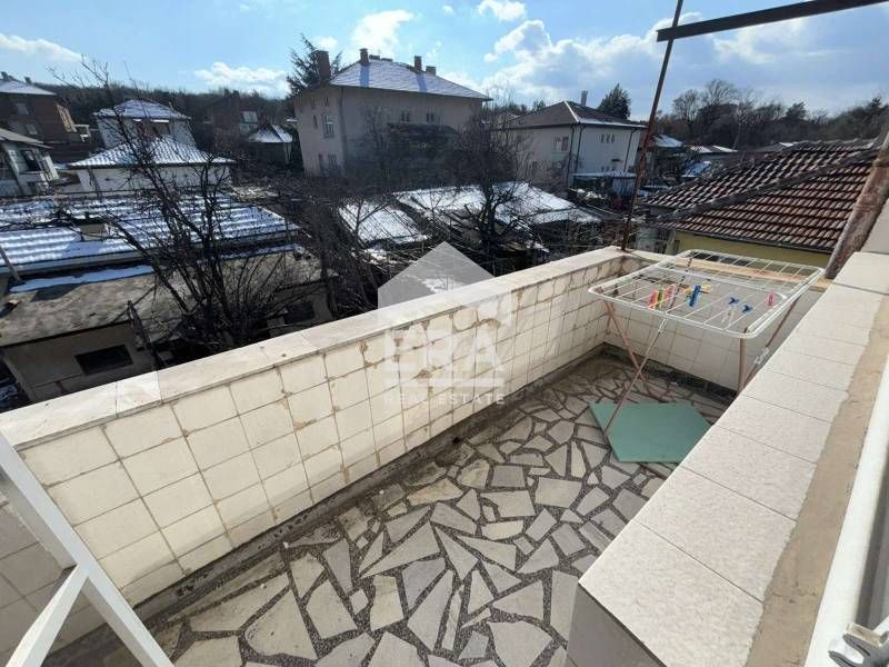 Само в Ера Имоти Хасково! Двуетажна къща в Димитровград