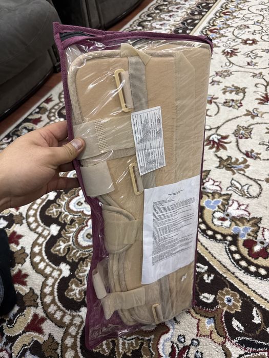 Наколенник Variteks