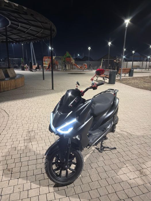 Мопед maxi 150cc