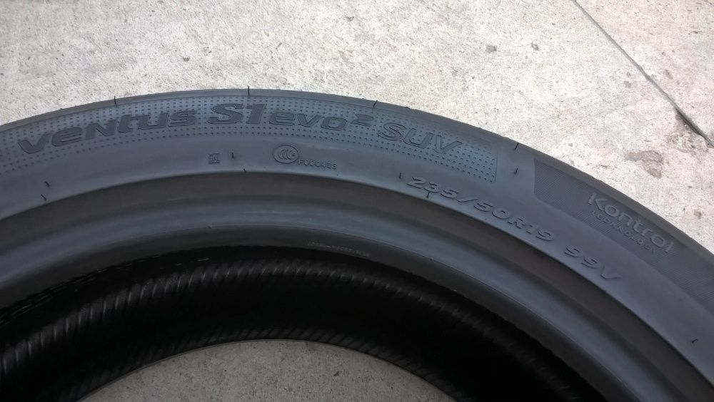 O anvelopa de vara 235 50 19 hankook ventus evo 2 suv cu 7,8 mm