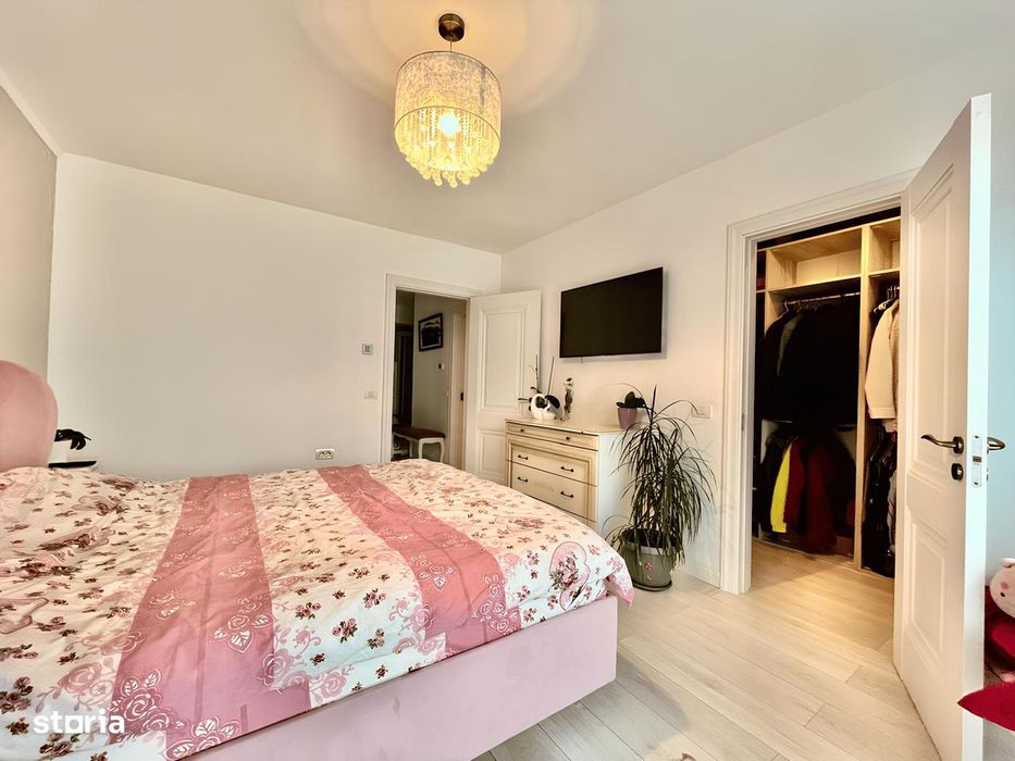 Apartament cu 4 camere de vânzare în cartierul Noua Brașov