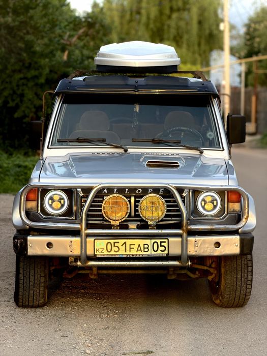 Hyundai galloper 1995 леворуль
