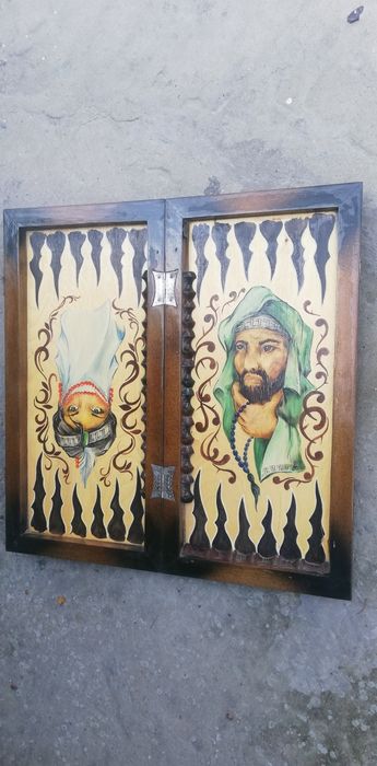 Продам доску для игры в нарды.