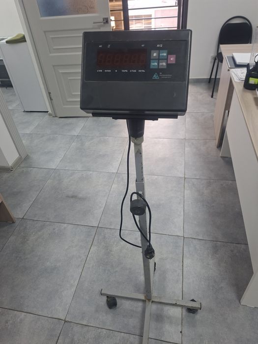 Весы  электронные