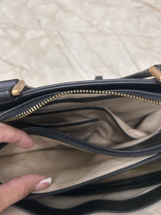 Дамска чанта Guess