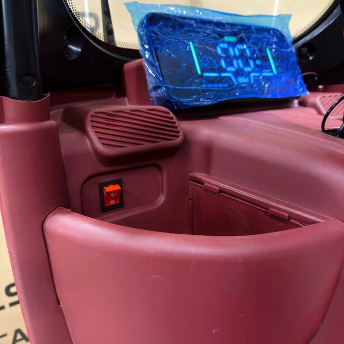 Триместна електрическа триколка 005 ROOF 2500W 23Ah с двоен фар