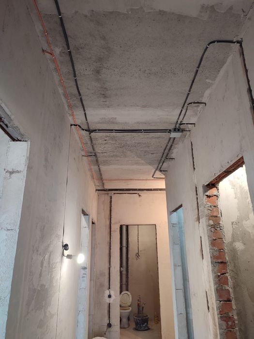 Электрик        .