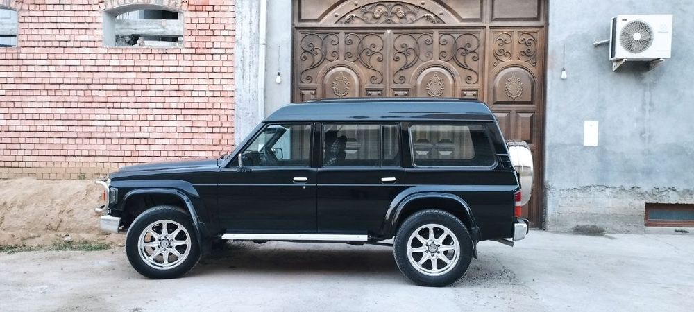 Продается ниссан патрол y60