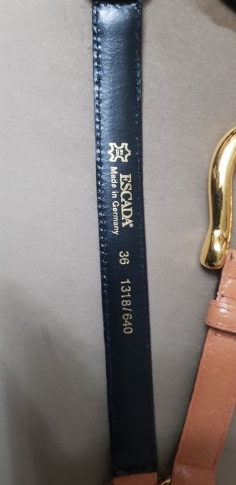 Escada                 .