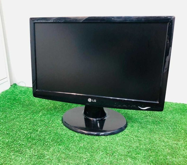 Продам монитор LG в хорошем состоянии.