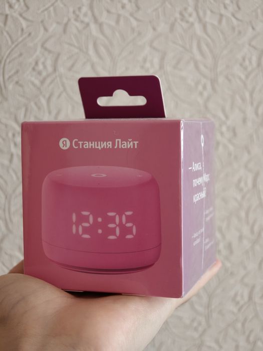 Продам Яндекс станцию Лайт 2 с часами
