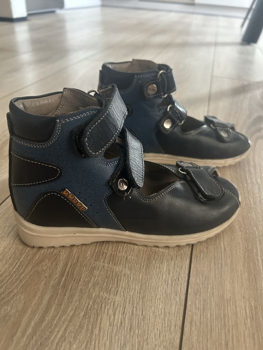 Ортопедическая обувь