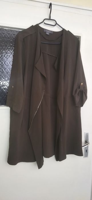 Дамски тренч хл размер