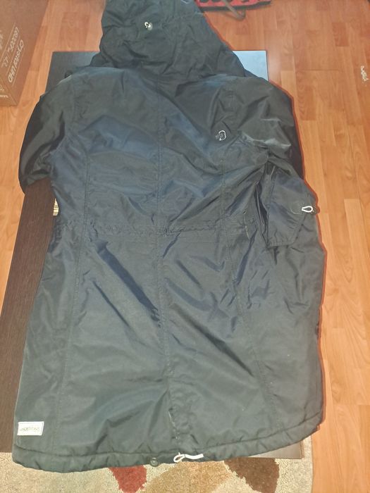 Vând geaca damă  Didriksons