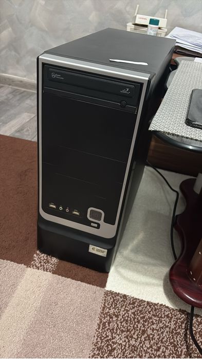 Vand calculator full (schimb cu laptop gaming)