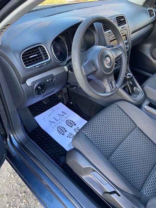 Vând Volskwagen golf VI