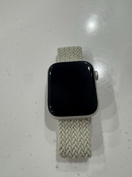 Продам apple watch 5 series 44 mm