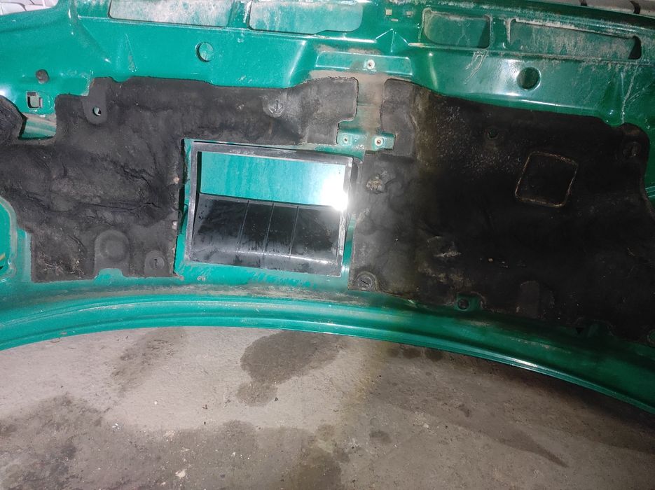 Капот Фольксваген Т4.