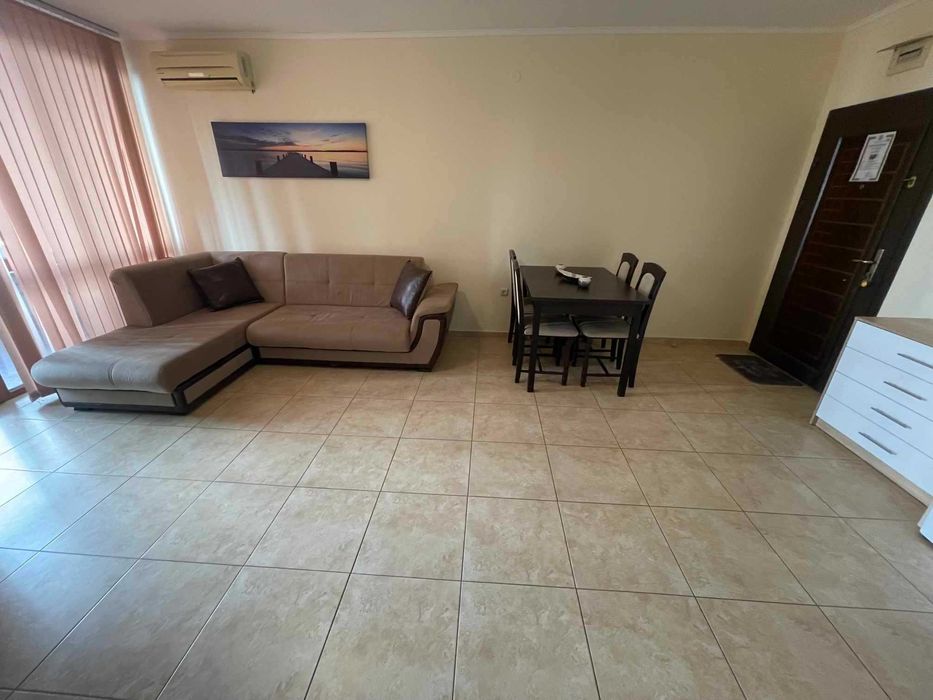 Дава се под наем Едностаен апартамент в Несебър - 60 кв.м за 350 € - Снимка #3