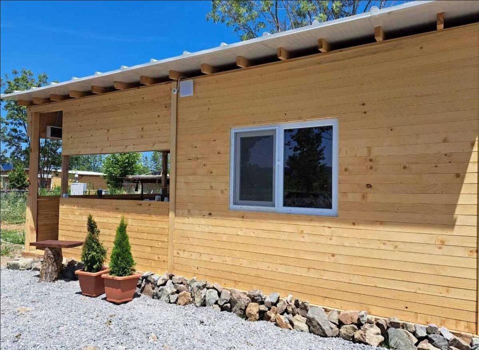 Бунгало Лимонада под наем на плаж Градина