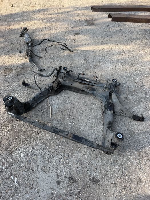 Преден мост / магаре за Volvo V60 / S60 / XC60 - 31360348