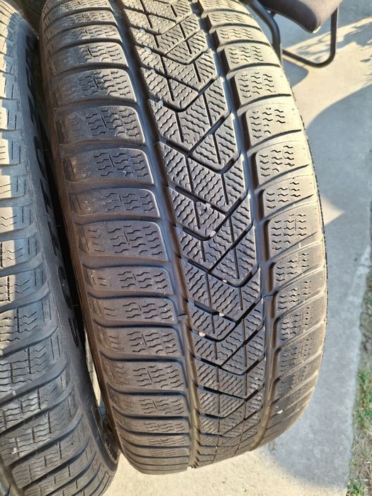 4 Anvelopele de iarnă 245 50 r19 Pirelli