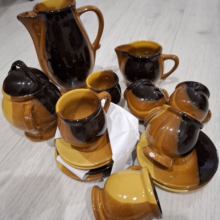 Отдам керамический кофейный набор