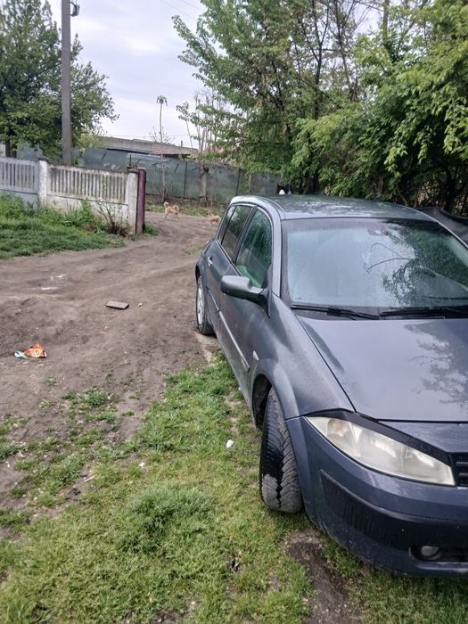 Renou megan îl dau la schimb
