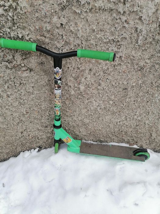 Самокат трюковой