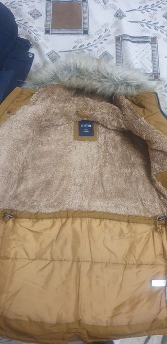 Продам куртку.                                                       .