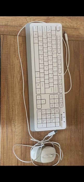Комплект клавиатура и мишка A4Tech F1010