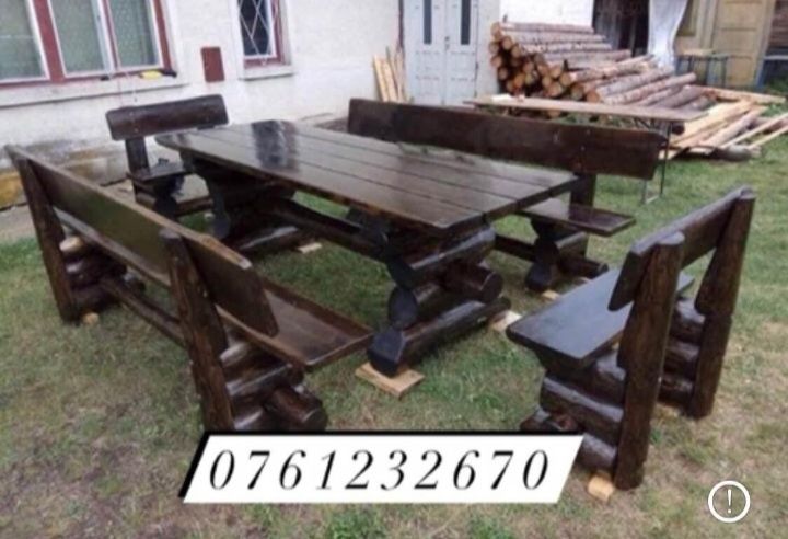 Mese rustice din lemn