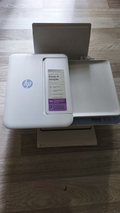 Vând imprimanta HP deskjet 4200e