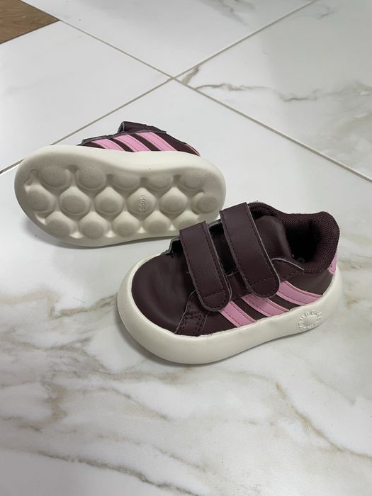 Adidas bubble comfy р-р 21