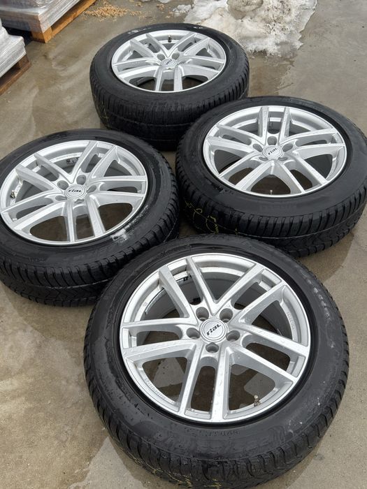 225 55R18 Jante cu anvelope pirelli, dot 2222,et 39, 5x112(audi,vw,)