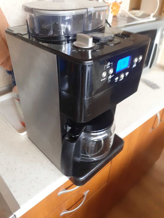 Кафе машина-робот!