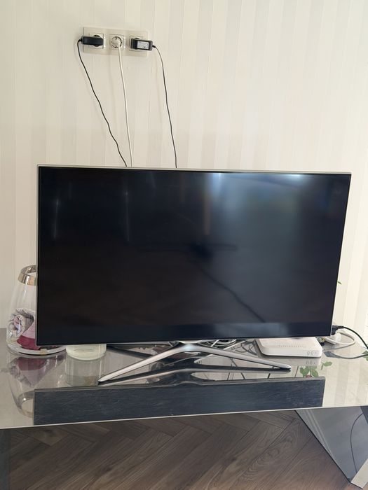 Телевизор Самсунг Smart TV