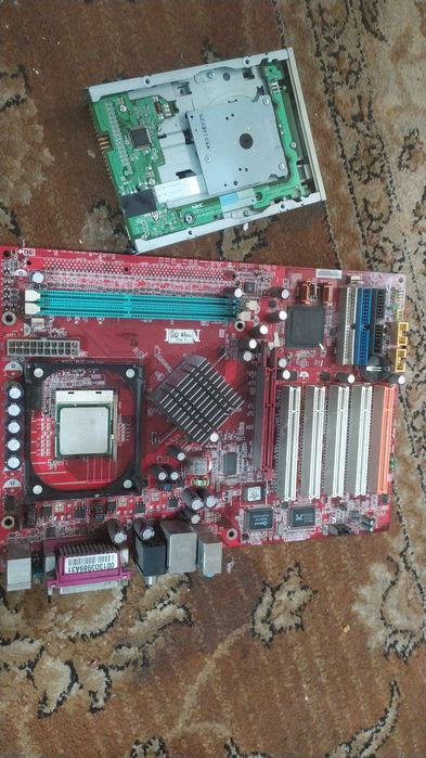 Запчасти от компьютера