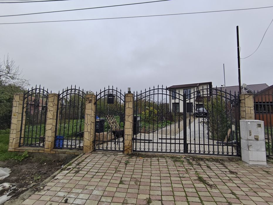 Vila de vânzare P+1E