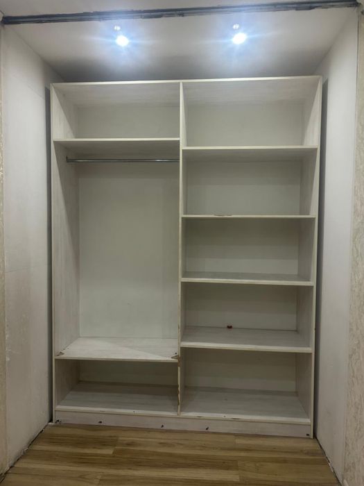 Шкаф в разоброном виде