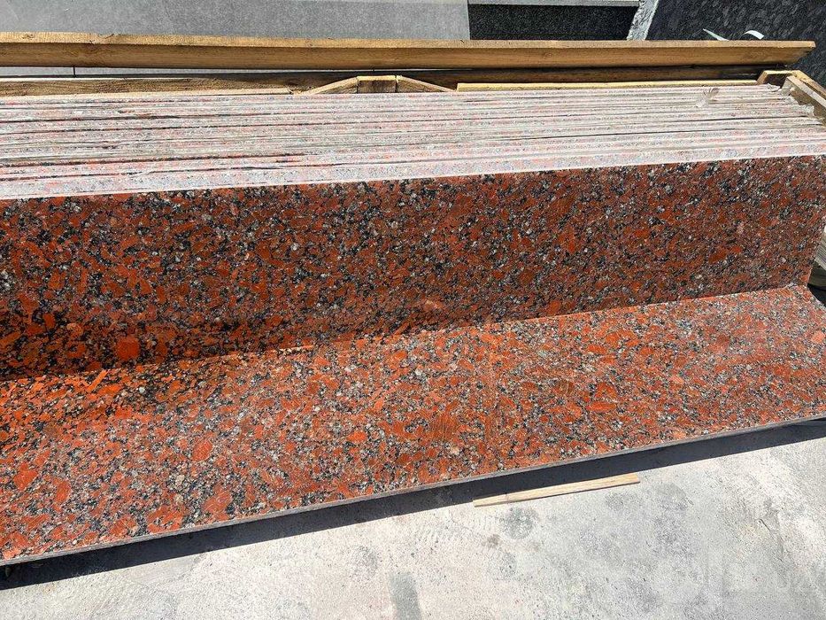Angola black/ Tan brown / Kapusta/Ko'ksaroy granit + usta xizmati