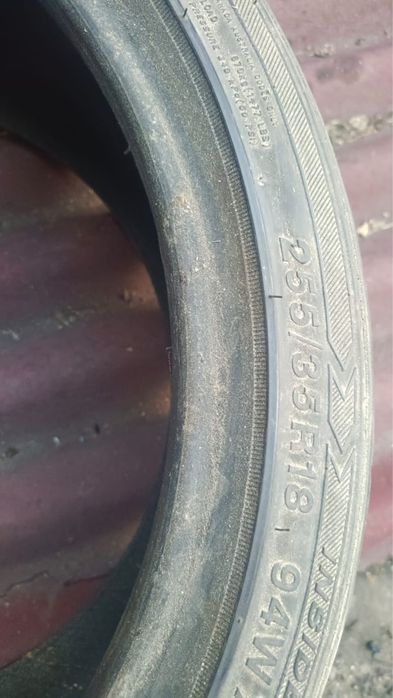 Резина лето 255/35 R18