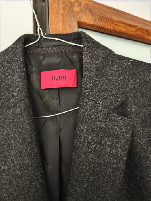 Palton Hugo Boss, lina , nou